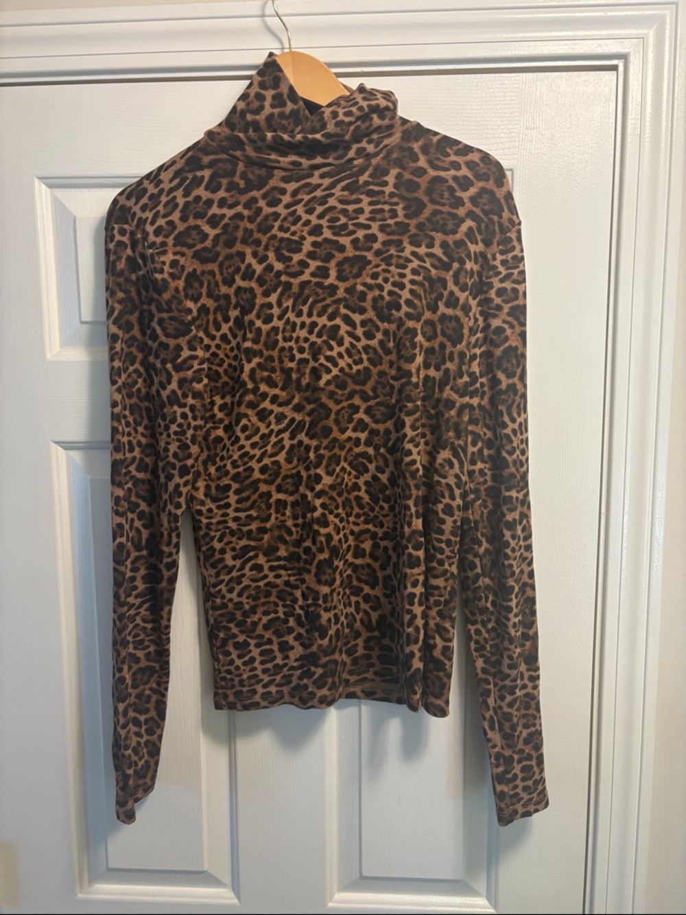GAP Leopard Print Turtleneck Long Sleeve Top - Brown & Black